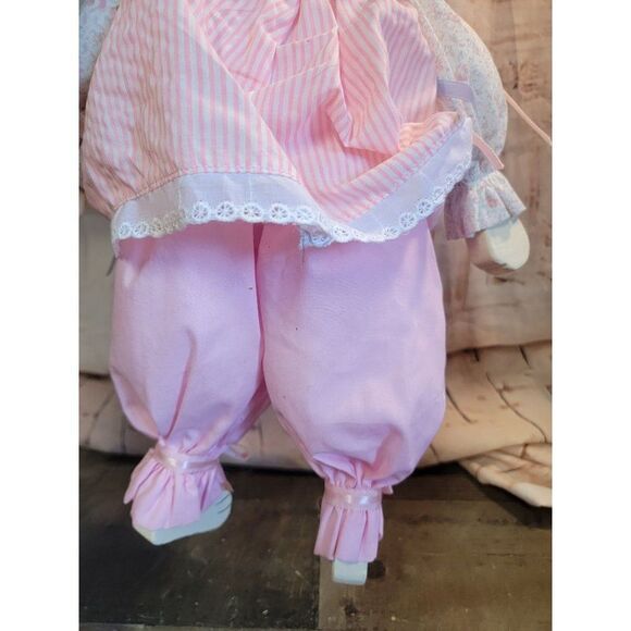 Pink Bunny Easter wooden Decor figure spring - Picture 6 of 6